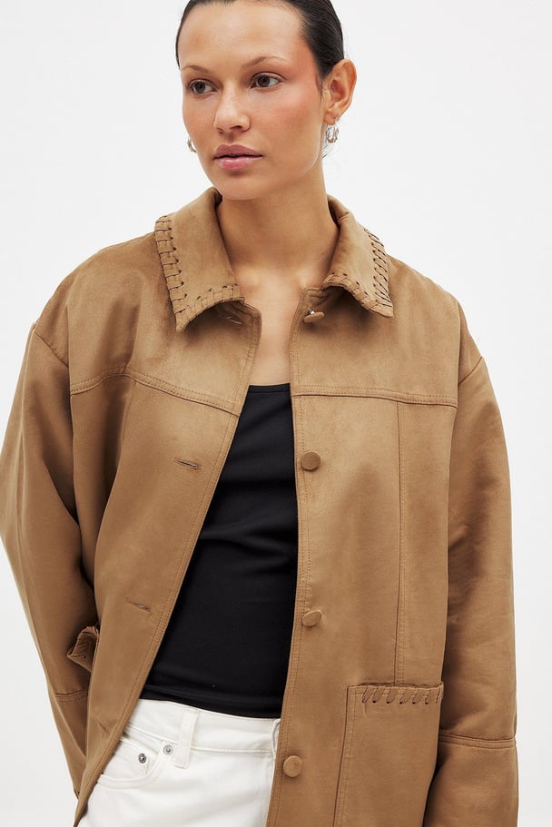 Na-kd faux suede brown jacket.