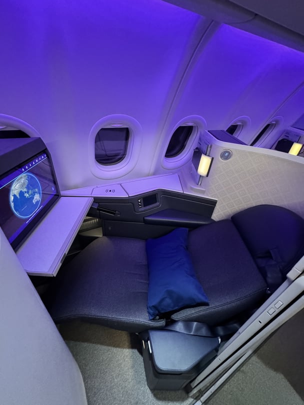 Flat business class chair.