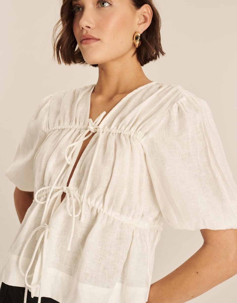 short sleeves tie front top in white from Aere