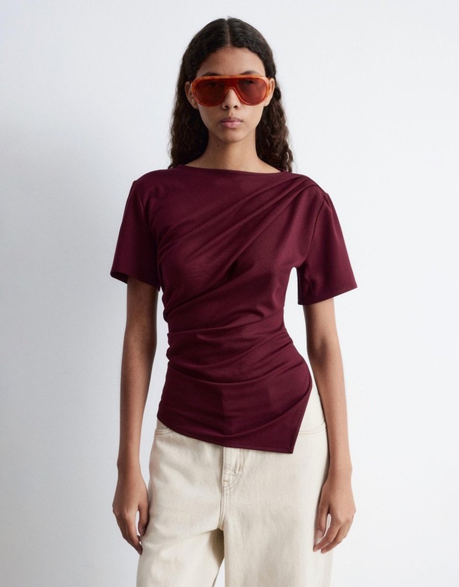 asymmetrical hem t-shirt from & Other Stories