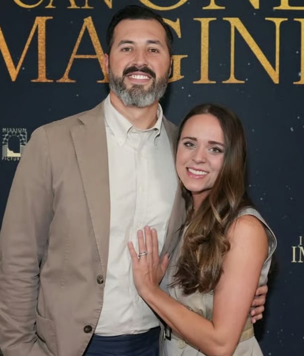 Jinger and Jeremy Vuolo.