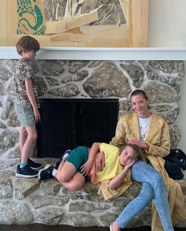 Jaime King and her two children