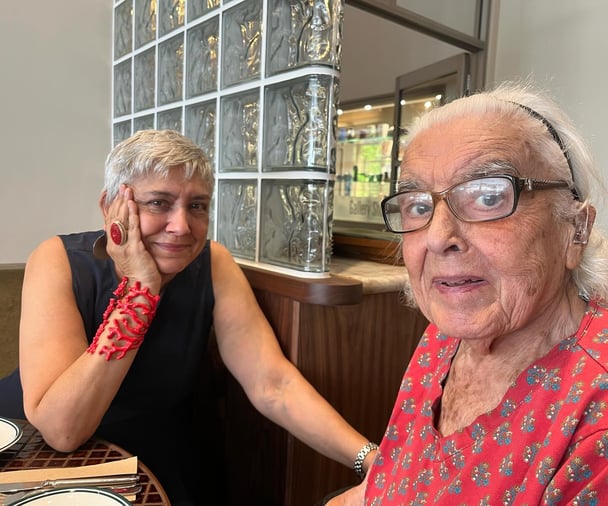 caroline-baum-and-her-mother