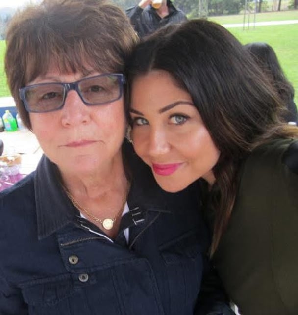 A selfie of Leigh with her mum.
