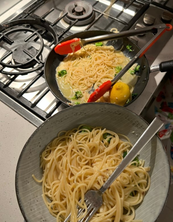 Lemon and broccoli pasta.