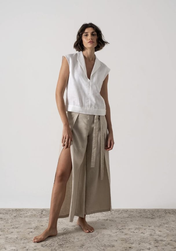 woman wearing oatmeal front tie pants