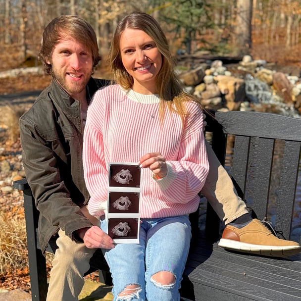 jesse-ridgway-ashley-pregancy-scan-autumn