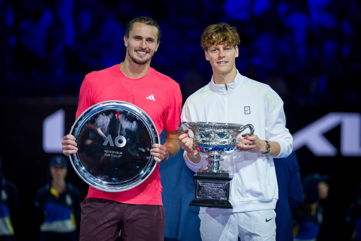 Winner Jannik Sinner (R) of Italy and runner-up Alexander Zverev of Germany.