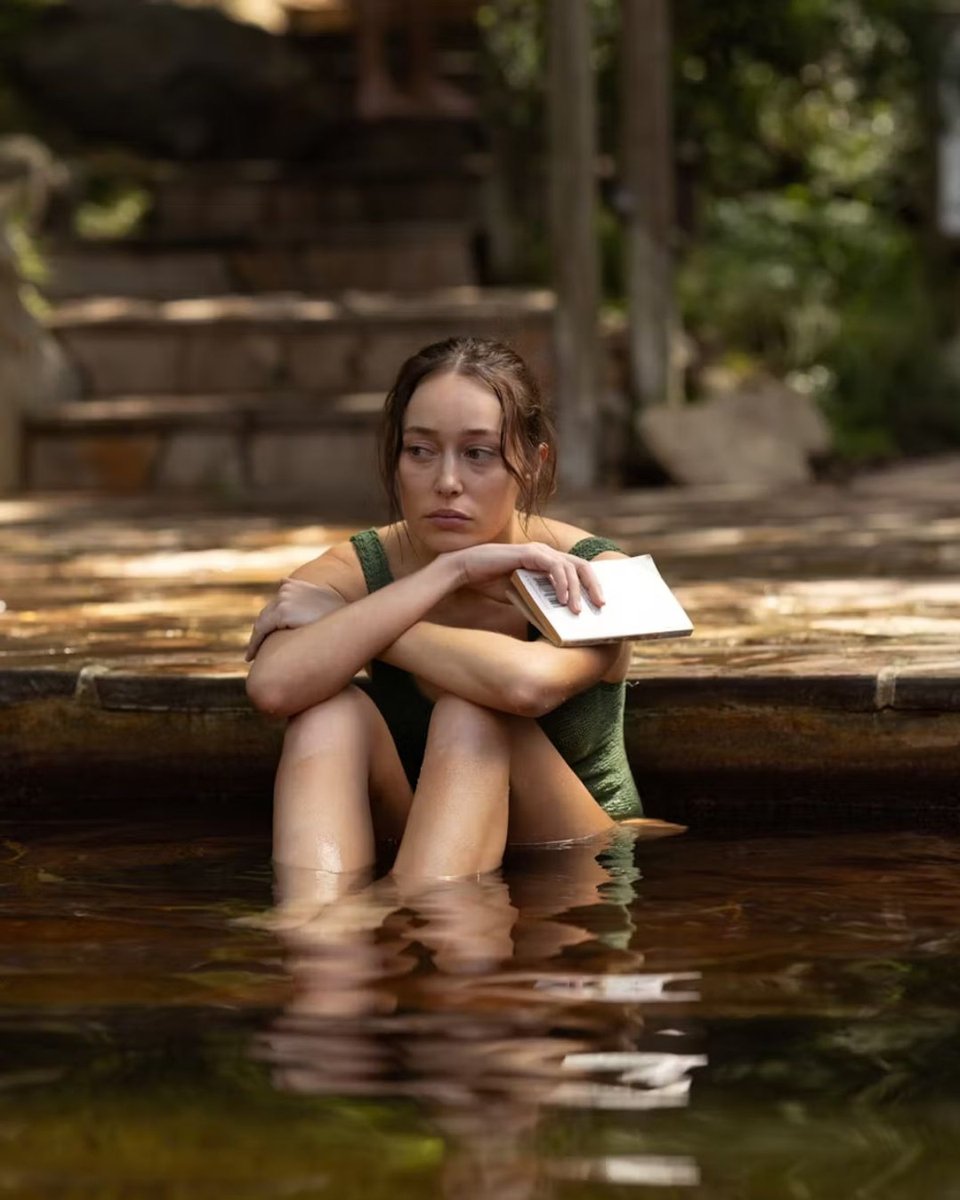 Milla is played by Alycia Debnam-Carey in Apple Cider Vinegar.