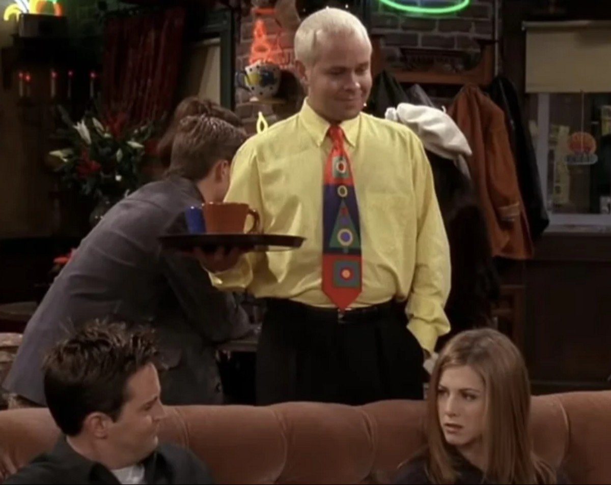scene from Friends with Chandler, Gunther and Rachel