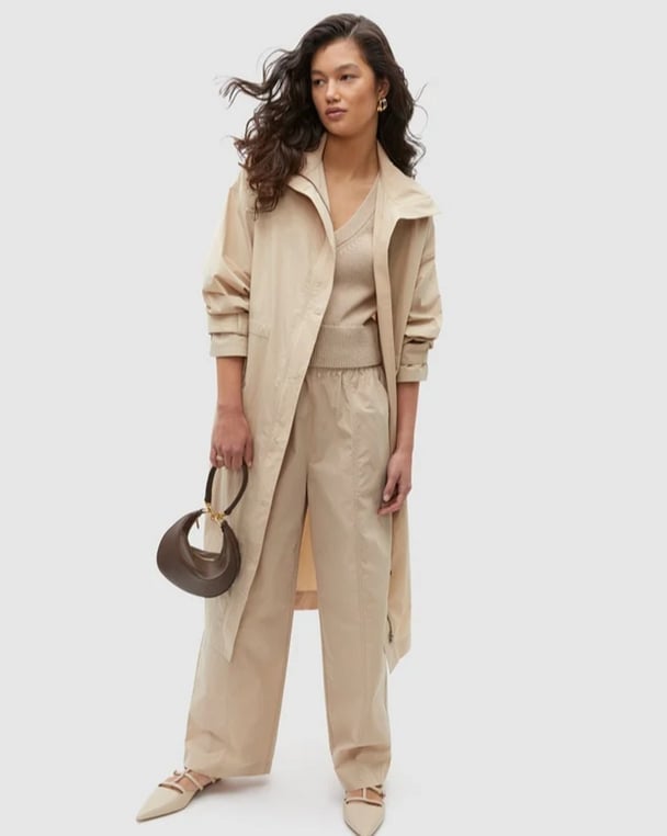woman wearing seed heritage parachute jogger pants