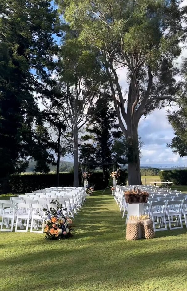 Sophie Delezio married her partner at Anambah House in the Hunter Valley.