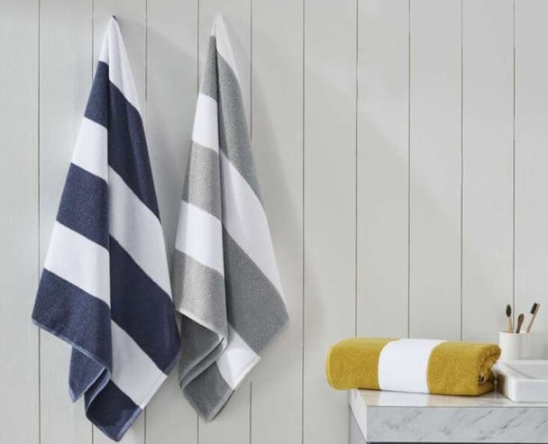 Stripe towels from spotlight
